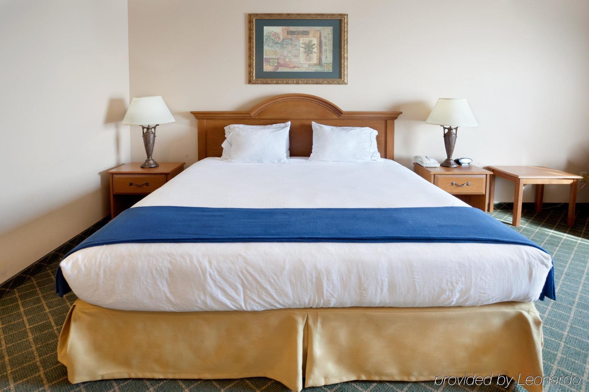 Holiday Inn Express Hotel And Suites Alice By Ihg Zimmer foto